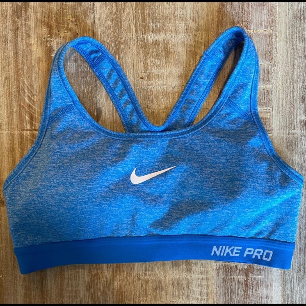 Nike sports bra